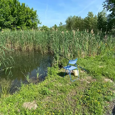 Megnyugtat-lak Vendeghaz